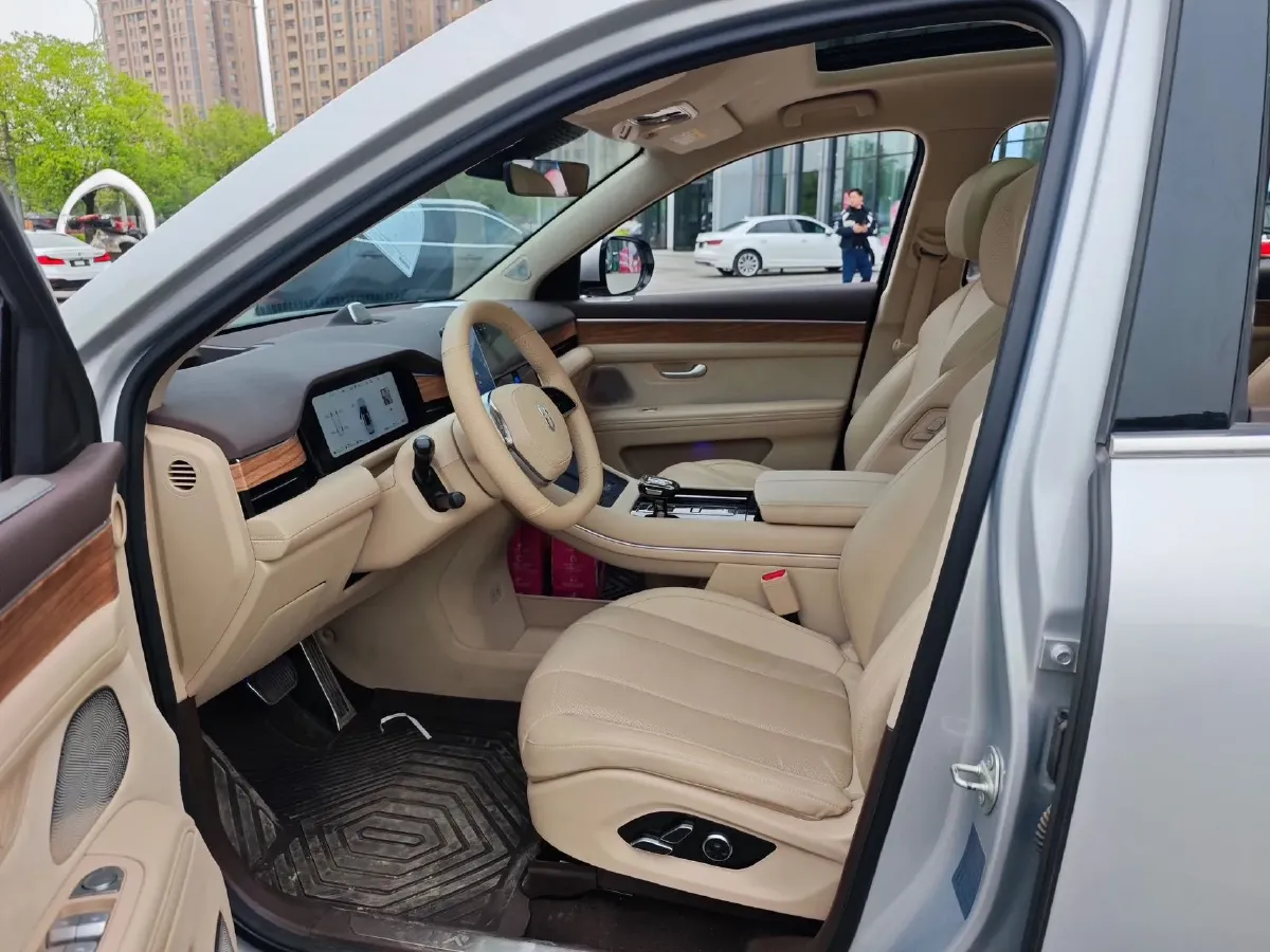 2024 AITO AITO M7 1.5T 152HP L4 REEV 40KWH,autocango,china used car exporter,china ev exporter,chinese used car exporter,chinese used ev exporter