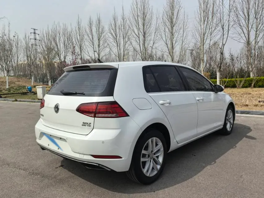 2019 Brilliance Auto V7 1.8T 231HP L4 7DCT,autocango,china used car exporter,china ev exporter,chinese used car exporter,chinese used ev exporter