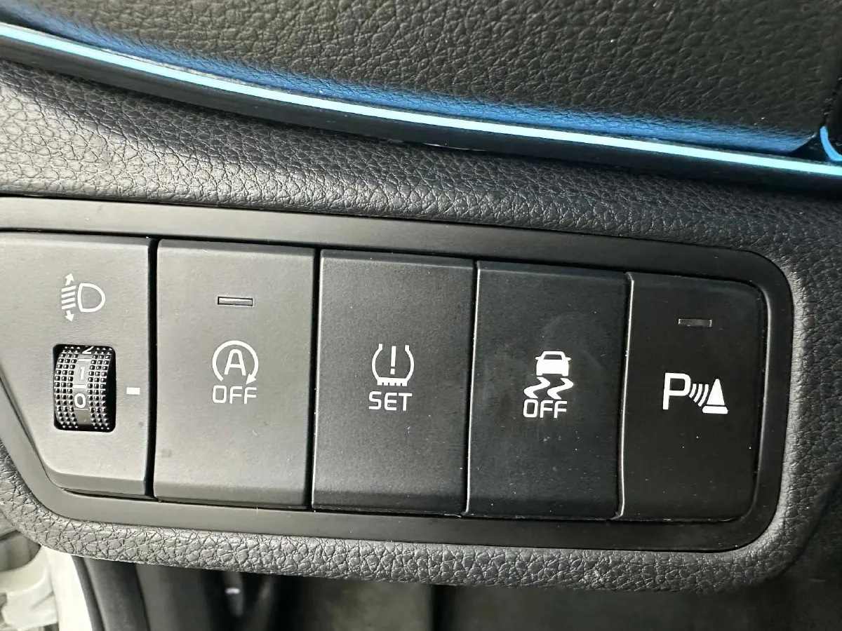 2023 Kia Seltos 1.5L 115HP L4 CVT,autocango,china used car exporter,china ev exporter,chinese used car exporter,chinese used ev exporter