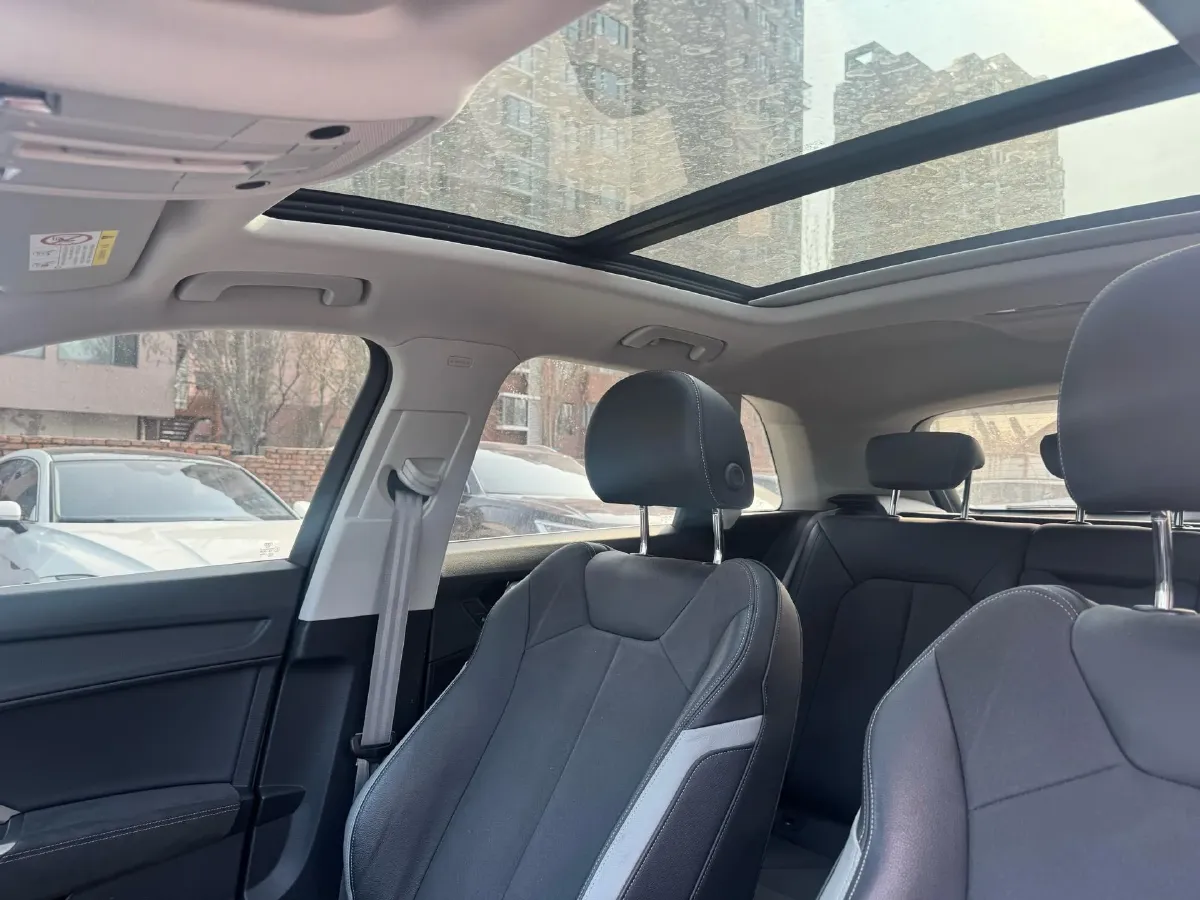 2022 Audi Q3 1.4T 150HP L4 7DCT,autocango,china used car exporter,china ev exporter,chinese used car exporter,chinese used ev exporter