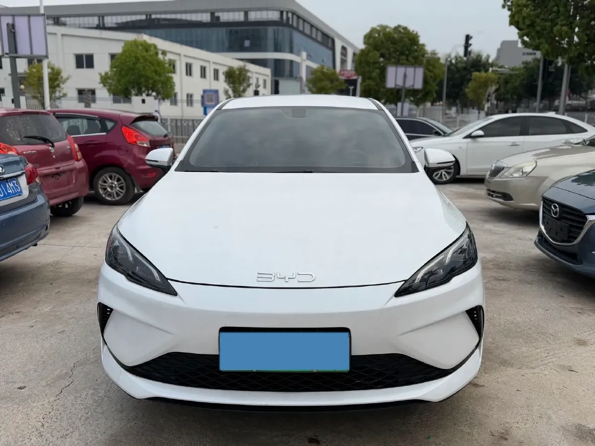 2025 BYD Seal05 DM-i 1.5L 101HP L4 E-CVT PHEV 7.68KWH,autocango,china used car exporter,china ev exporter,chinese used car exporter,chinese used ev exporter
