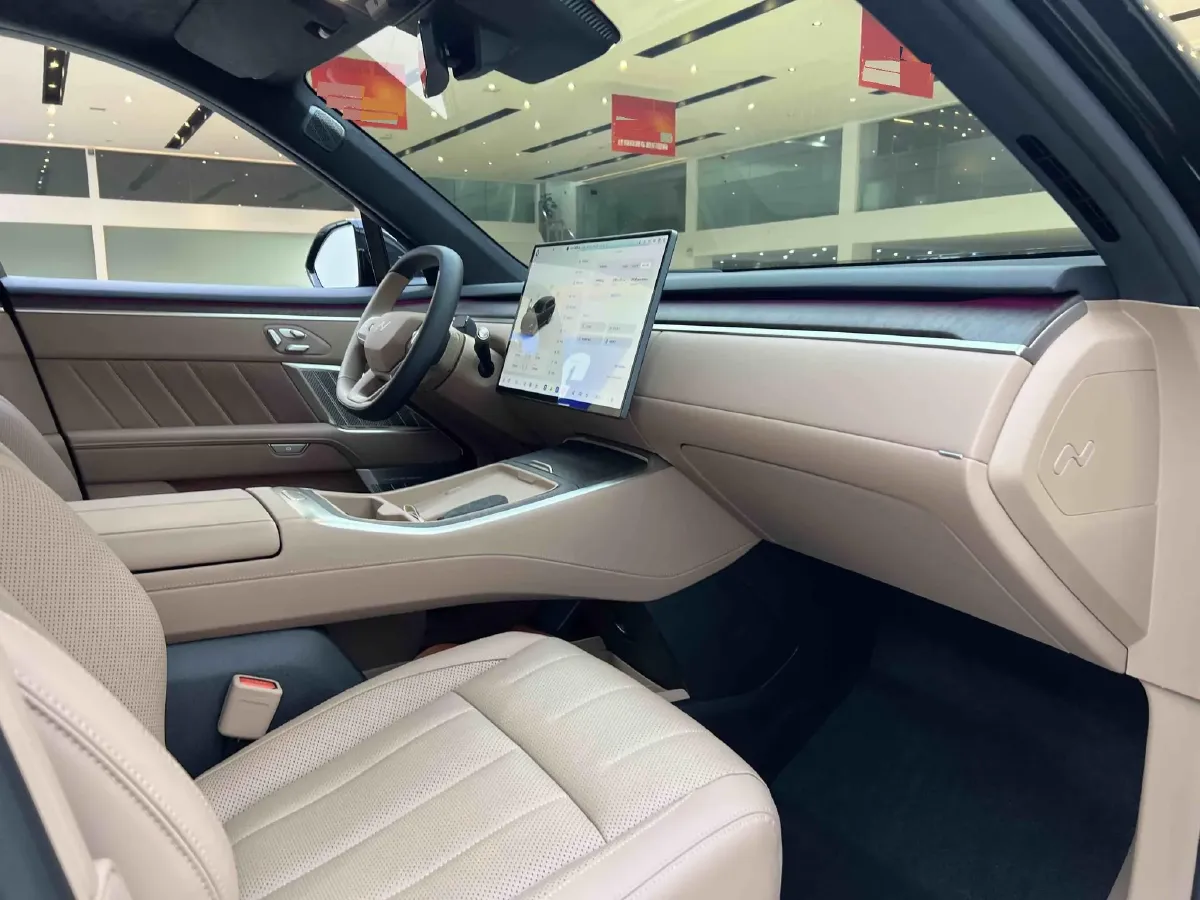 2025 ONVO L90 BEV,autocango,china used car exporter,china ev exporter,chinese used car exporter,chinese used ev exporter