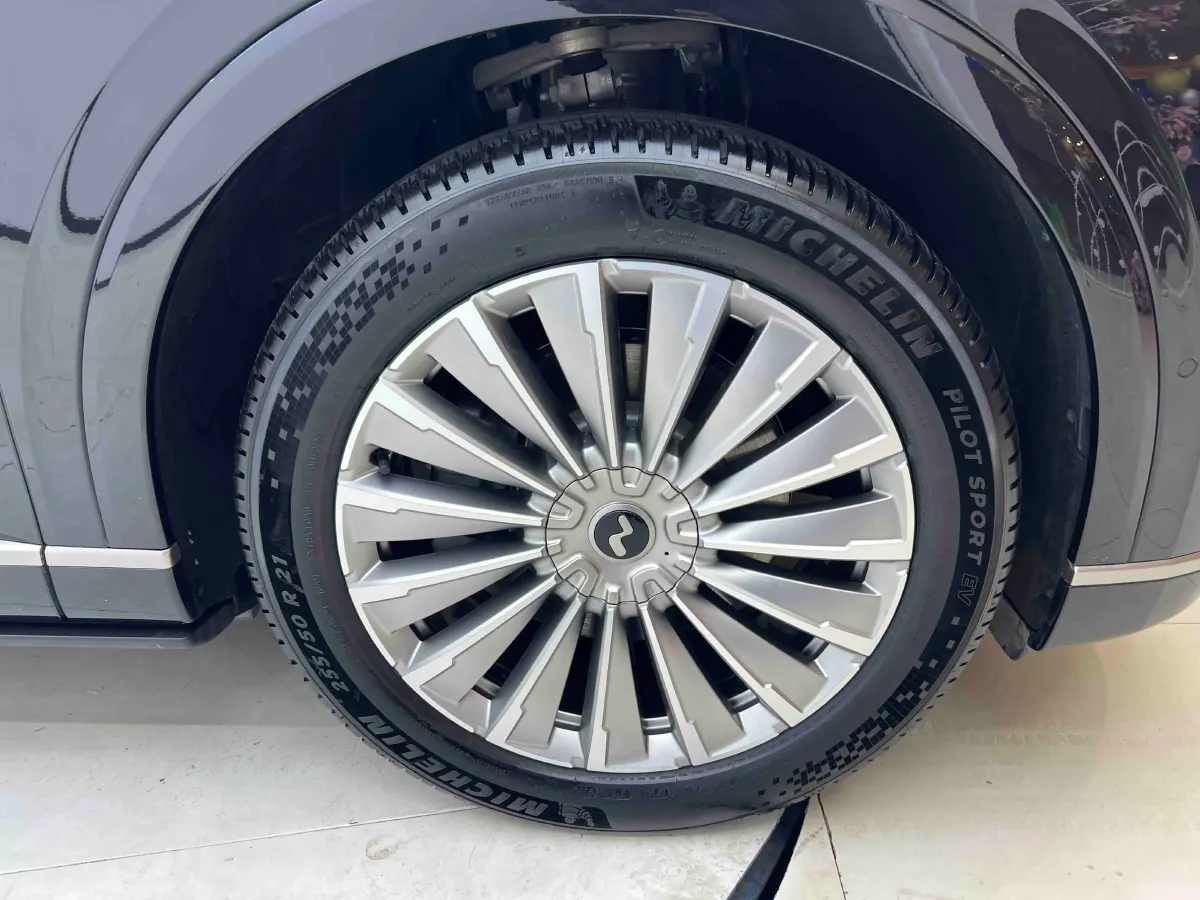 2025 ONVO L90 BEV,autocango,china used car exporter,china ev exporter,chinese used car exporter,chinese used ev exporter