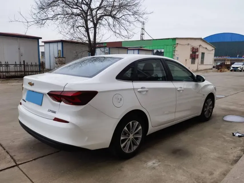 2022 Chevrolet Monza 1.5L 113HP L4 6AT,autocango,china used car exporter,china ev exporter,chinese used car exporter,chinese used ev exporter