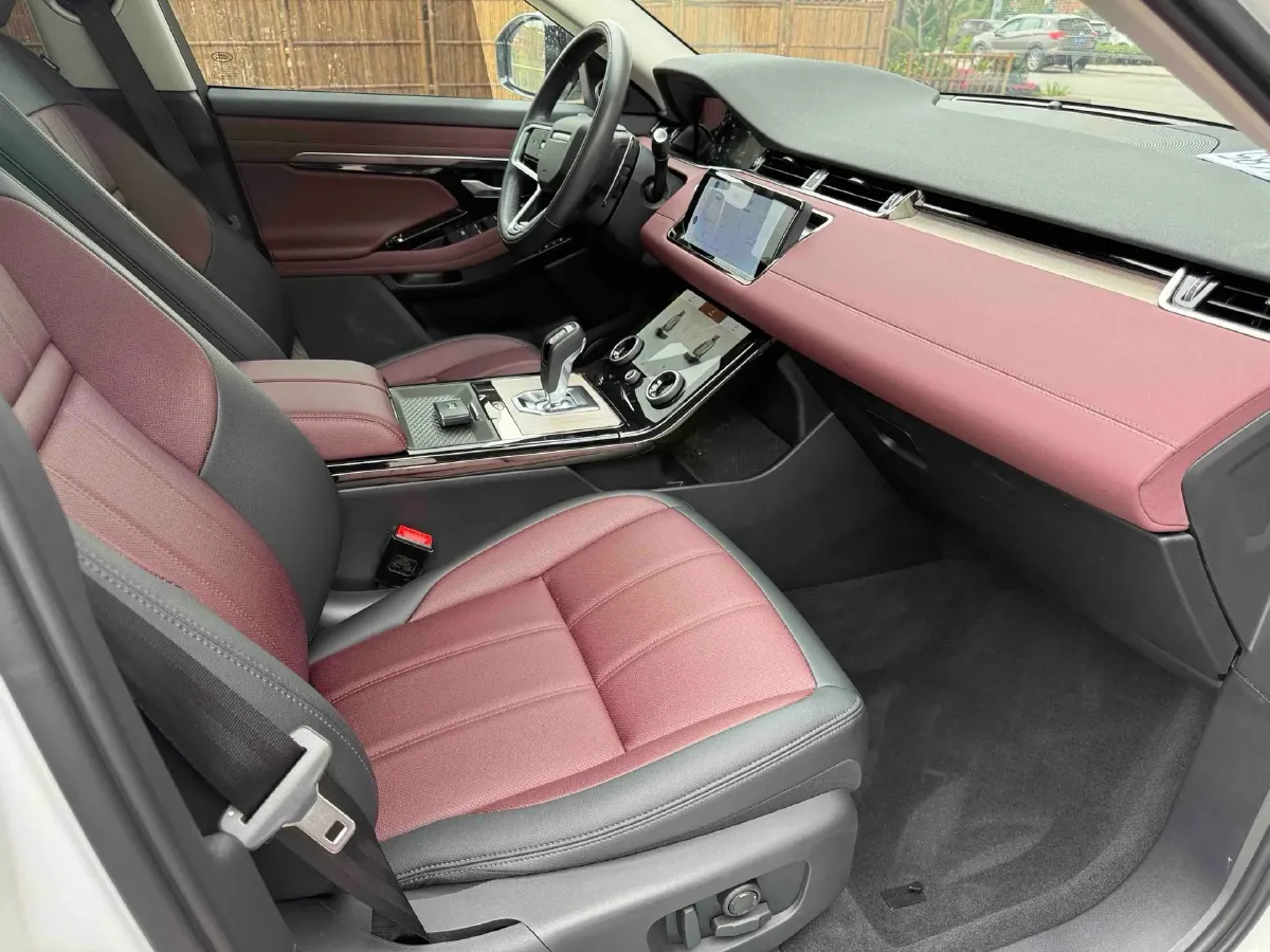 2023 Land Rover Range Rover Evoque 2.0T 249HP L4 9AT,autocango,china used car exporter,china ev exporter,chinese used car exporter,chinese used ev exporter