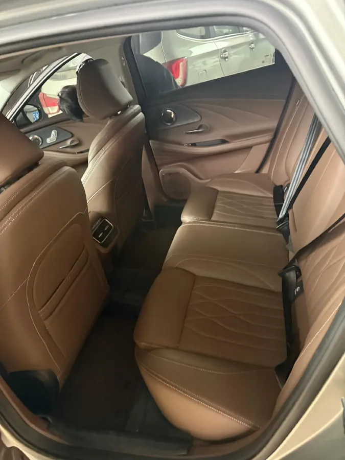 2024 Chery Arrizo 8 2.0T 254HP L4 8AT,autocango,china used car exporter,china ev exporter,chinese used car exporter,chinese used ev exporter