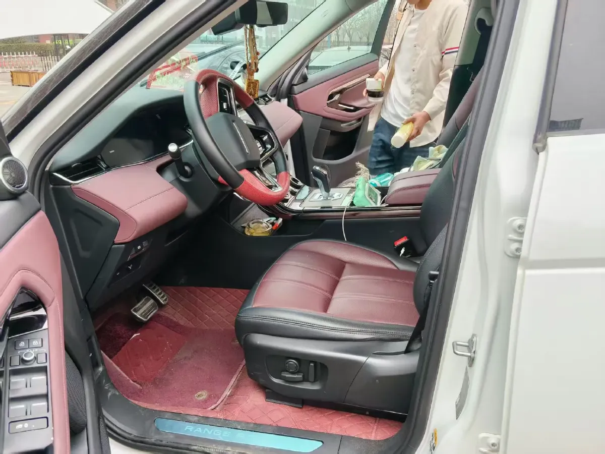 2022 Land Rover Range Rover Evoque 2.0T 249HP L4 9AT,autocango,china used car exporter,china ev exporter,chinese used car exporter,chinese used ev exporter