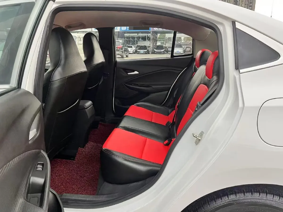 2020 Chevrolet Cavalier 1.0T 125HP L3 6AT,autocango,china used car exporter,china ev exporter,chinese used car exporter,chinese used ev exporter