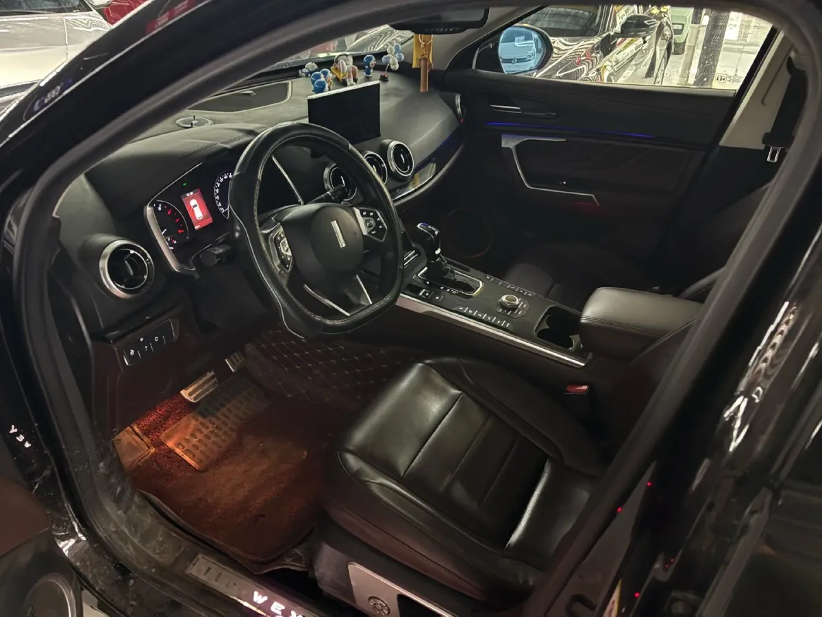 2017 WEY VV5 2.0T 197HP L4 7DCT,autocango,china used car exporter,china ev exporter,chinese used car exporter,chinese used ev exporter