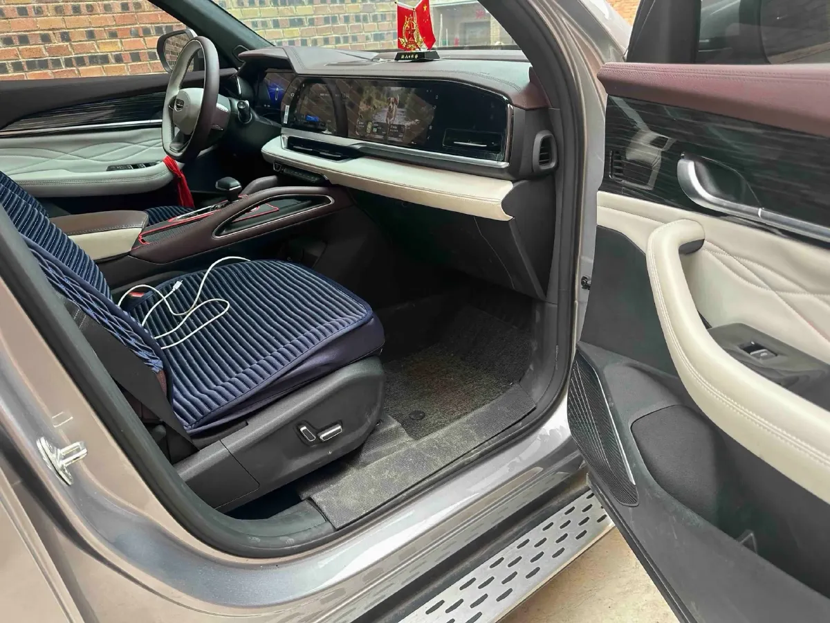 2024 Geely Monjaro 2.0T 238HP L4 8AT,autocango,china used car exporter,china ev exporter,chinese used car exporter,chinese used ev exporter