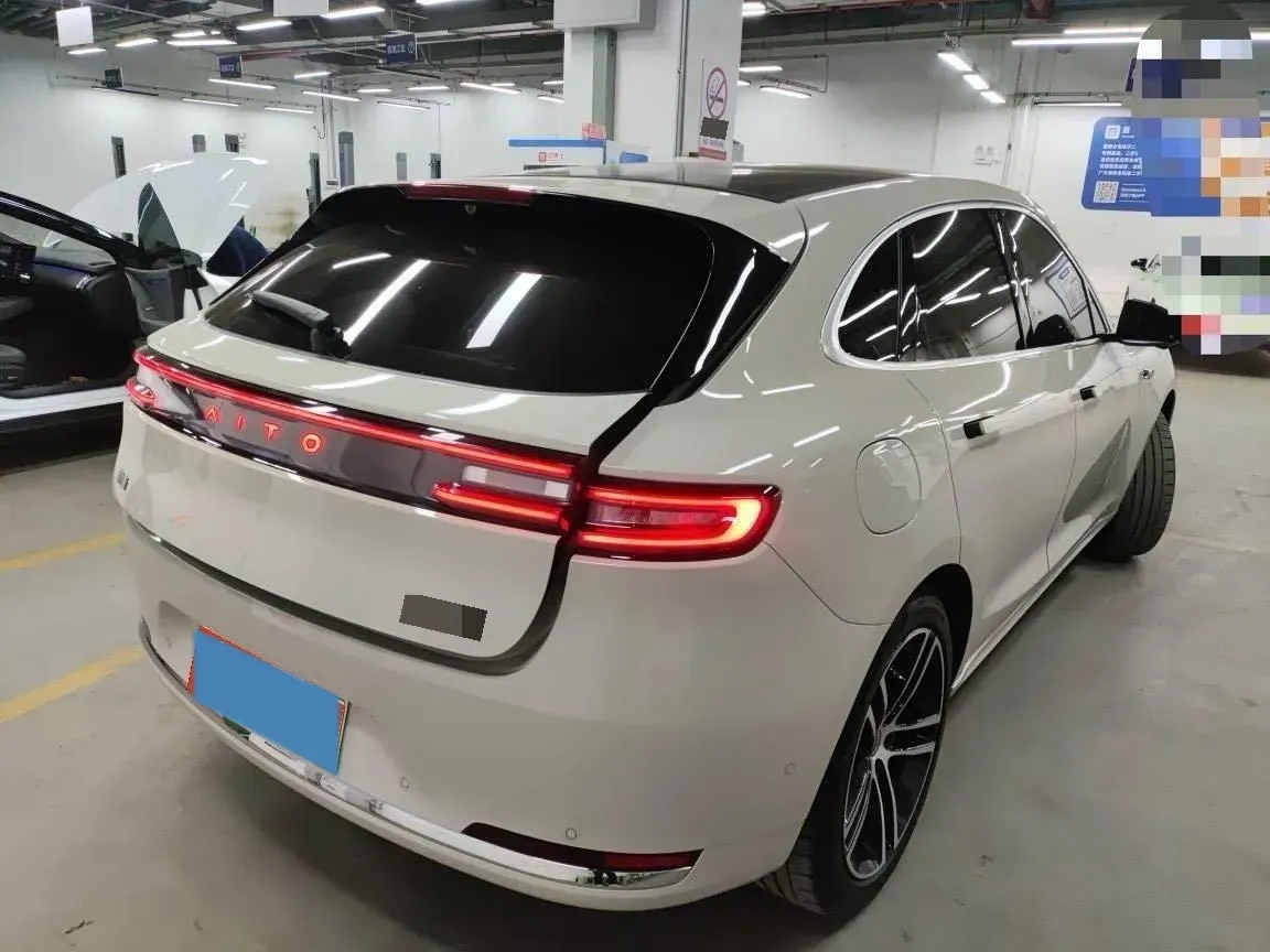 2025 AITO AITO M5 1.5T 152HP L4 REEV 42KWH,autocango,china used car exporter,china ev exporter,chinese used car exporter,chinese used ev exporter