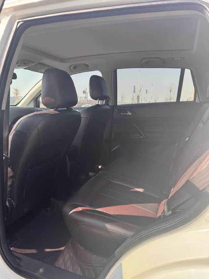 2019 GAC Trumpchi GS4 1.5T 169HP L4 6AT,autocango,china used car exporter,china ev exporter,chinese used car exporter,chinese used ev exporter