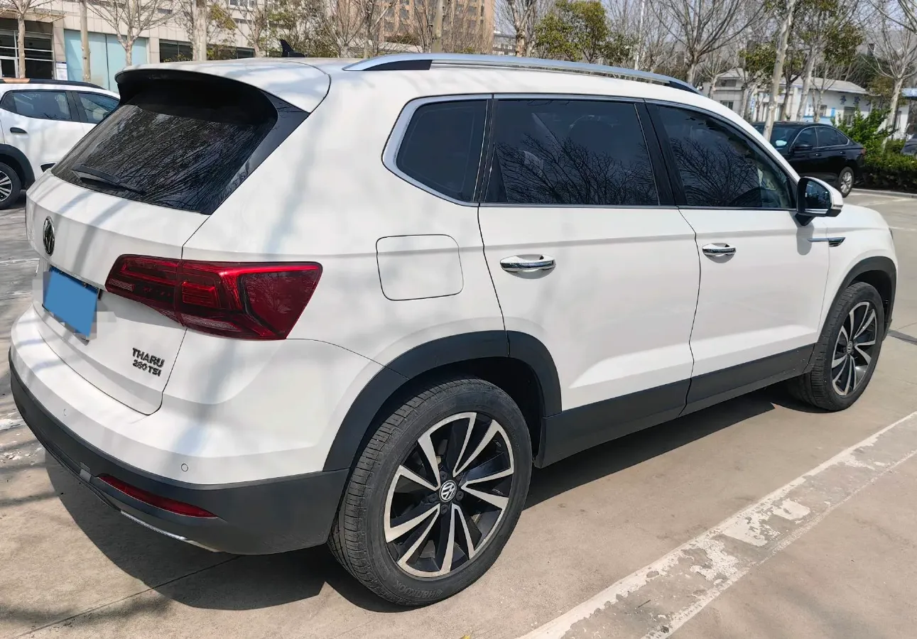 2019 MINI MINI 1.5T 102HP L3 7DCT,autocango,china used car exporter,china ev exporter,chinese used car exporter,chinese used ev exporter