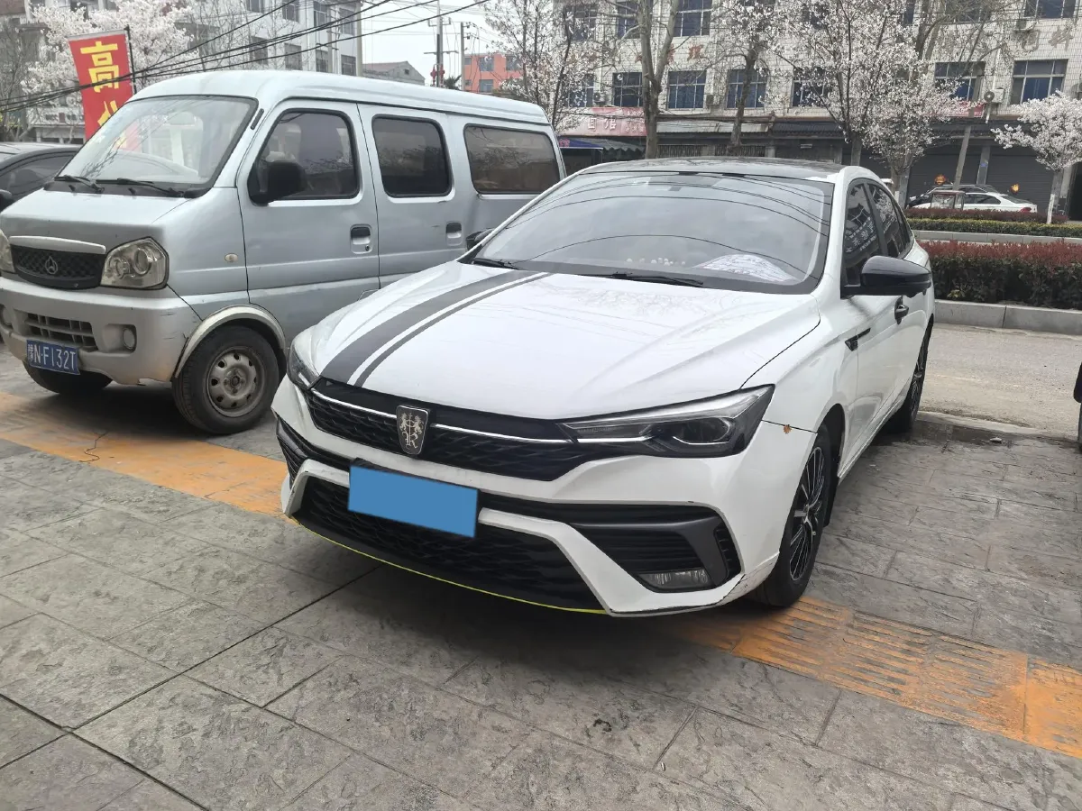 2021 Roewe i5 1.5L 120HP L4 CVT,autocango,china used car exporter,china ev exporter,chinese used car exporter,chinese used ev exporter