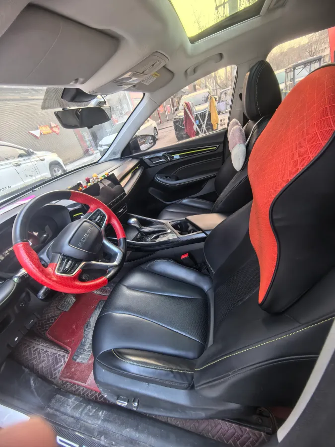 2021 Roewe i5 1.5L 120HP L4 CVT,autocango,china used car exporter,china ev exporter,chinese used car exporter,chinese used ev exporter