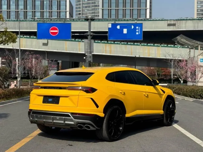2021 Lamborghini Urus 4.0T 641HP V8 8AT,autocango,china used car exporter,china ev exporter,chinese used car exporter,chinese used ev exporter