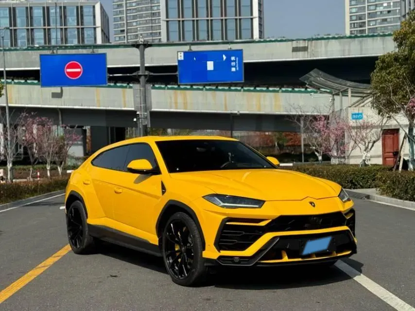 2021 Lamborghini Urus 4.0T 641HP V8 8AT,autocango,china used car exporter,china ev exporter,chinese used car exporter,chinese used ev exporter