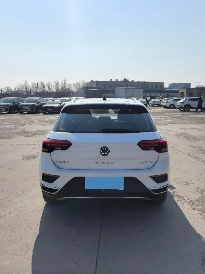 2022 Volkswagen T-Roc 1.4T 150HP L4 7DCT,autocango,china used car exporter,china ev exporter,chinese used car exporter,chinese used ev exporter