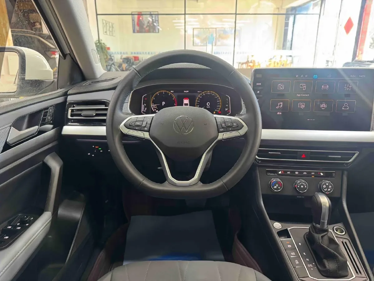 2023 Volkswagen Lavida 1.5L 113HP L4 6AT,autocango,china used car exporter,china ev exporter,chinese used car exporter,chinese used ev exporter