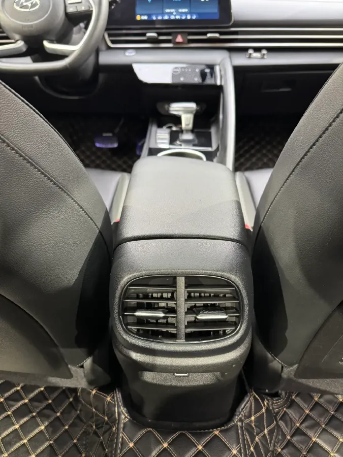 2023 Hyundai Elantra 1.5L 115HP L4 CVT,autocango,china used car exporter,china ev exporter,chinese used car exporter,chinese used ev exporter