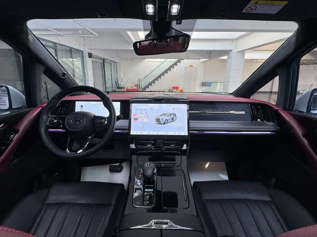 2023 GAC Trumpchi M8 2.0T 252HP L4 8AT,autocango,china used car exporter,china ev exporter,chinese used car exporter,chinese used ev exporter