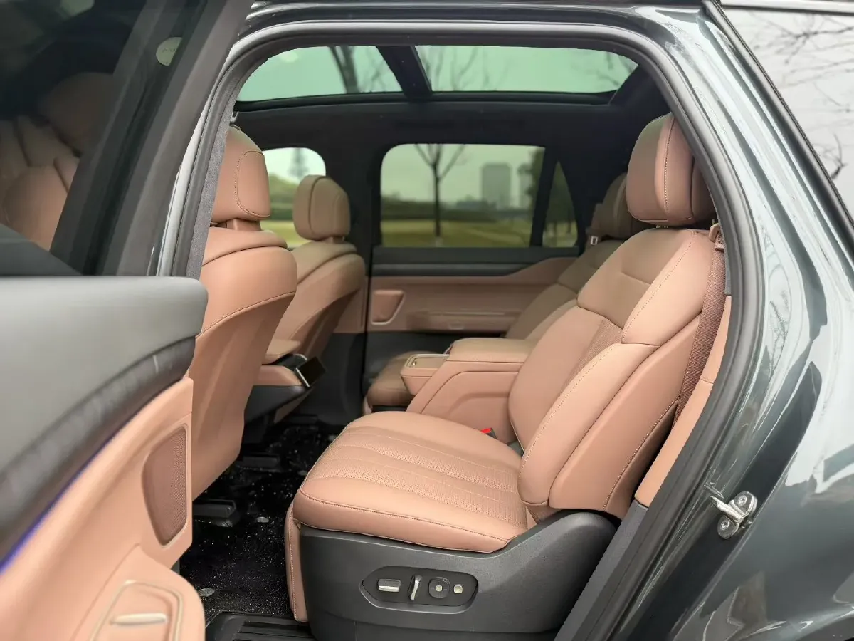 2023 NIO EC7 BEV 100KWH,autocango,china used car exporter,china ev exporter,chinese used car exporter,chinese used ev exporter