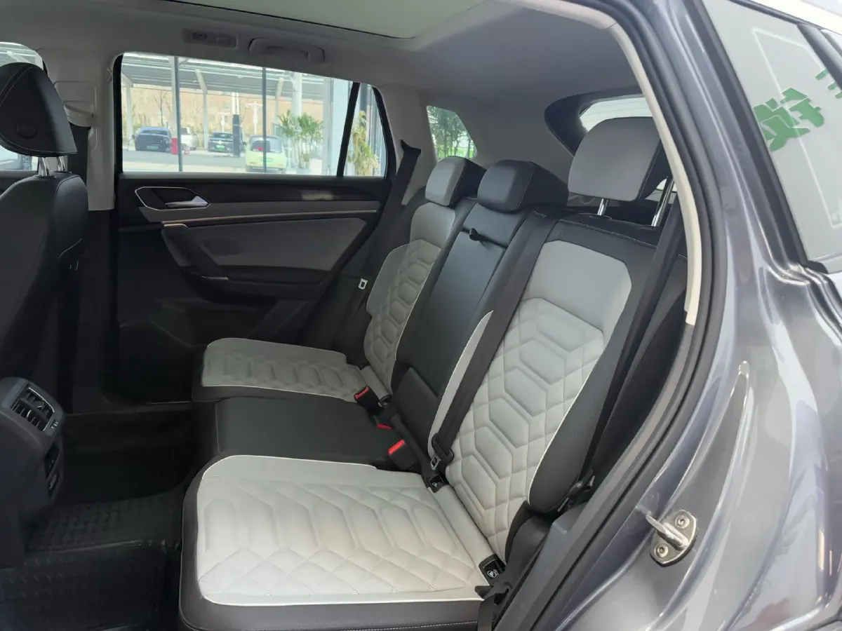 2023 Volkswagen Tayron 1.4T 150HP L4 7DCT,autocango,china used car exporter,china ev exporter,chinese used car exporter,chinese used ev exporter