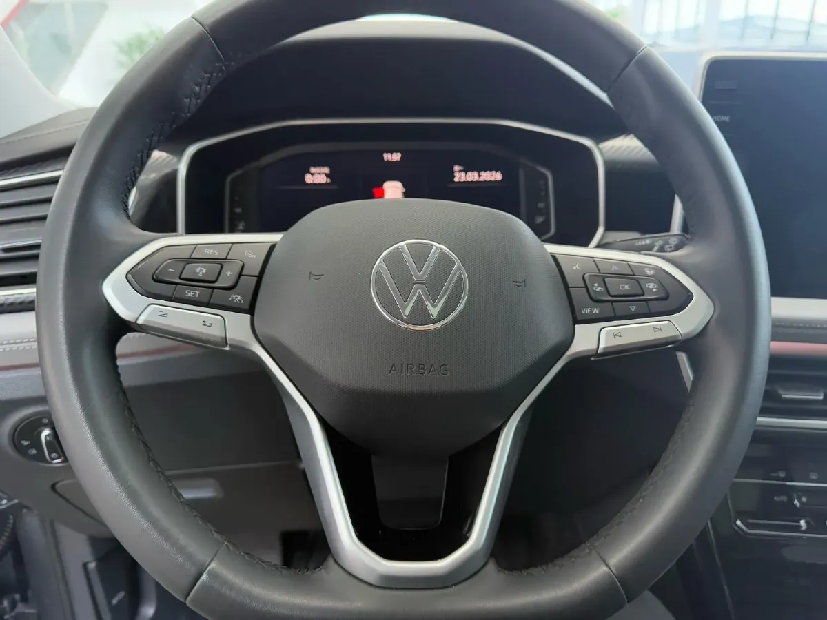 2023 Volkswagen Tayron 1.4T 150HP L4 7DCT,autocango,china used car exporter,china ev exporter,chinese used car exporter,chinese used ev exporter