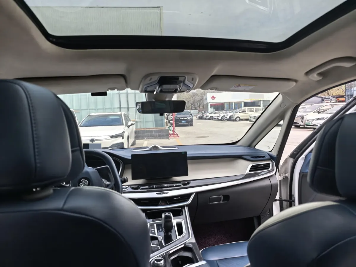 2021 Livan Maple 80v BEV 53KWH,autocango,china used car exporter,china ev exporter,chinese used car exporter,chinese used ev exporter