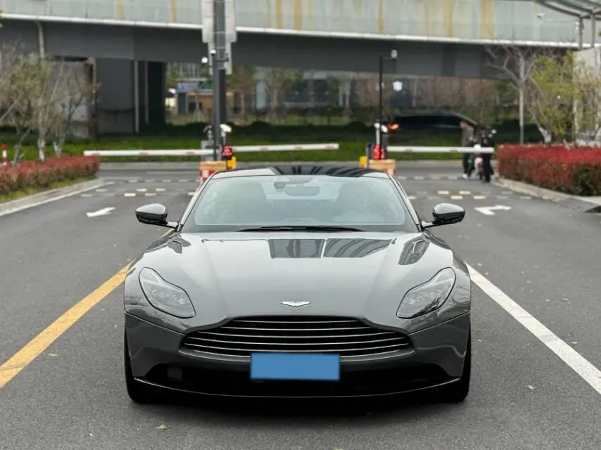 2020 Aston Martin DB11 4.0T 510HP V8 8AT,autocango,china used car exporter,china ev exporter,chinese used car exporter,chinese used ev exporter