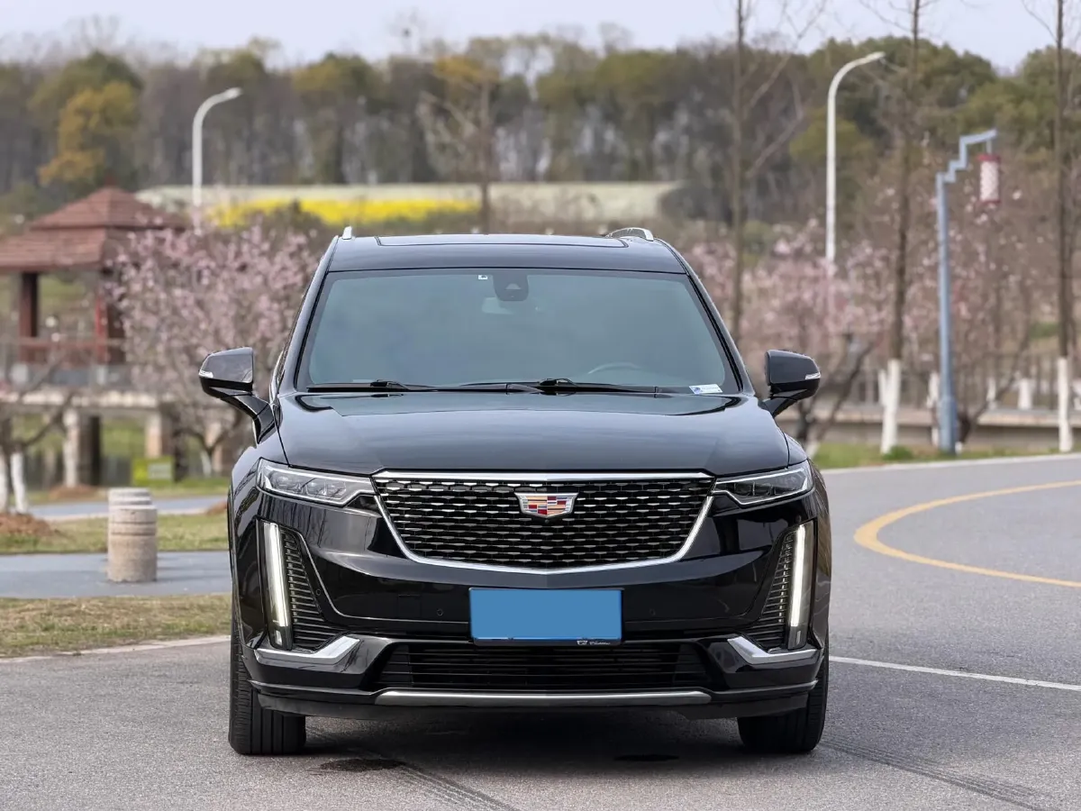2021 Cadillac XT6 2.0T 237HP L4 9AT,autocango,china used car exporter,china ev exporter,chinese used car exporter,chinese used ev exporter