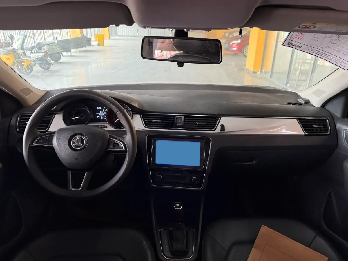 2020 Skoda Rapid 1.5L 112HP L4 6AT,autocango,china used car exporter,china ev exporter,chinese used car exporter,chinese used ev exporter