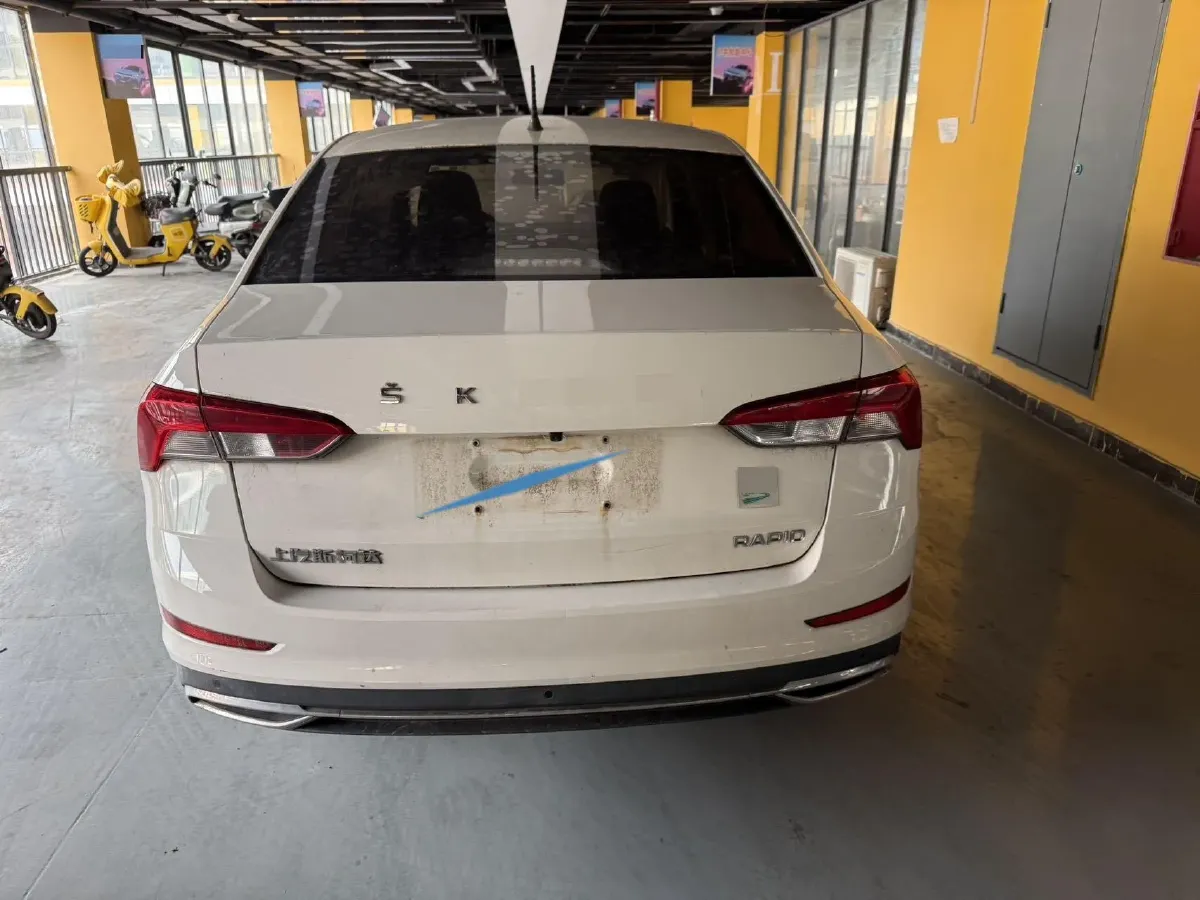 2020 Skoda Rapid 1.5L 112HP L4 6AT,autocango,china used car exporter,china ev exporter,chinese used car exporter,chinese used ev exporter