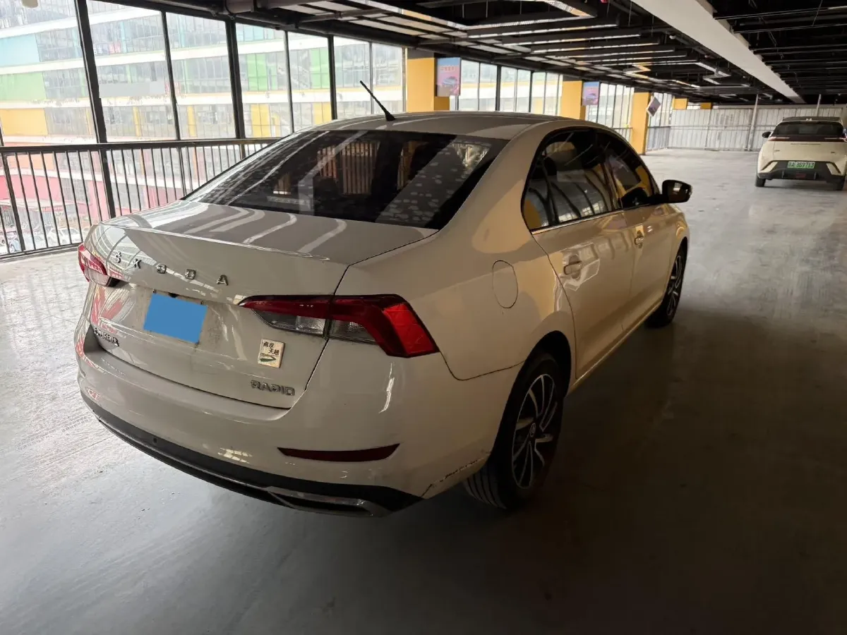 2020 Skoda Rapid 1.5L 112HP L4 6AT,autocango,china used car exporter,china ev exporter,chinese used car exporter,chinese used ev exporter