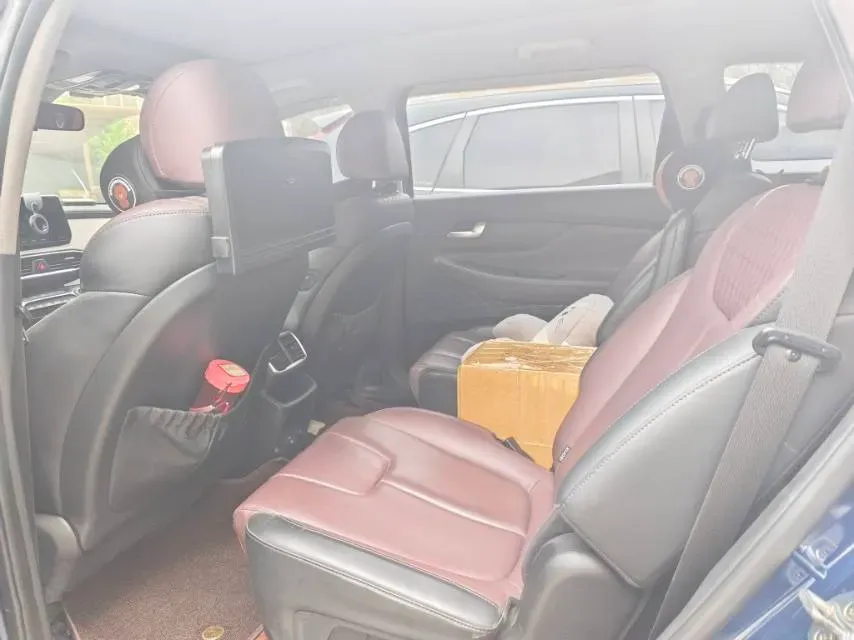 2019 Hyundai Santafe 2.0T 240HP L4 8AT,autocango,china used car exporter,china ev exporter,chinese used car exporter,chinese used ev exporter