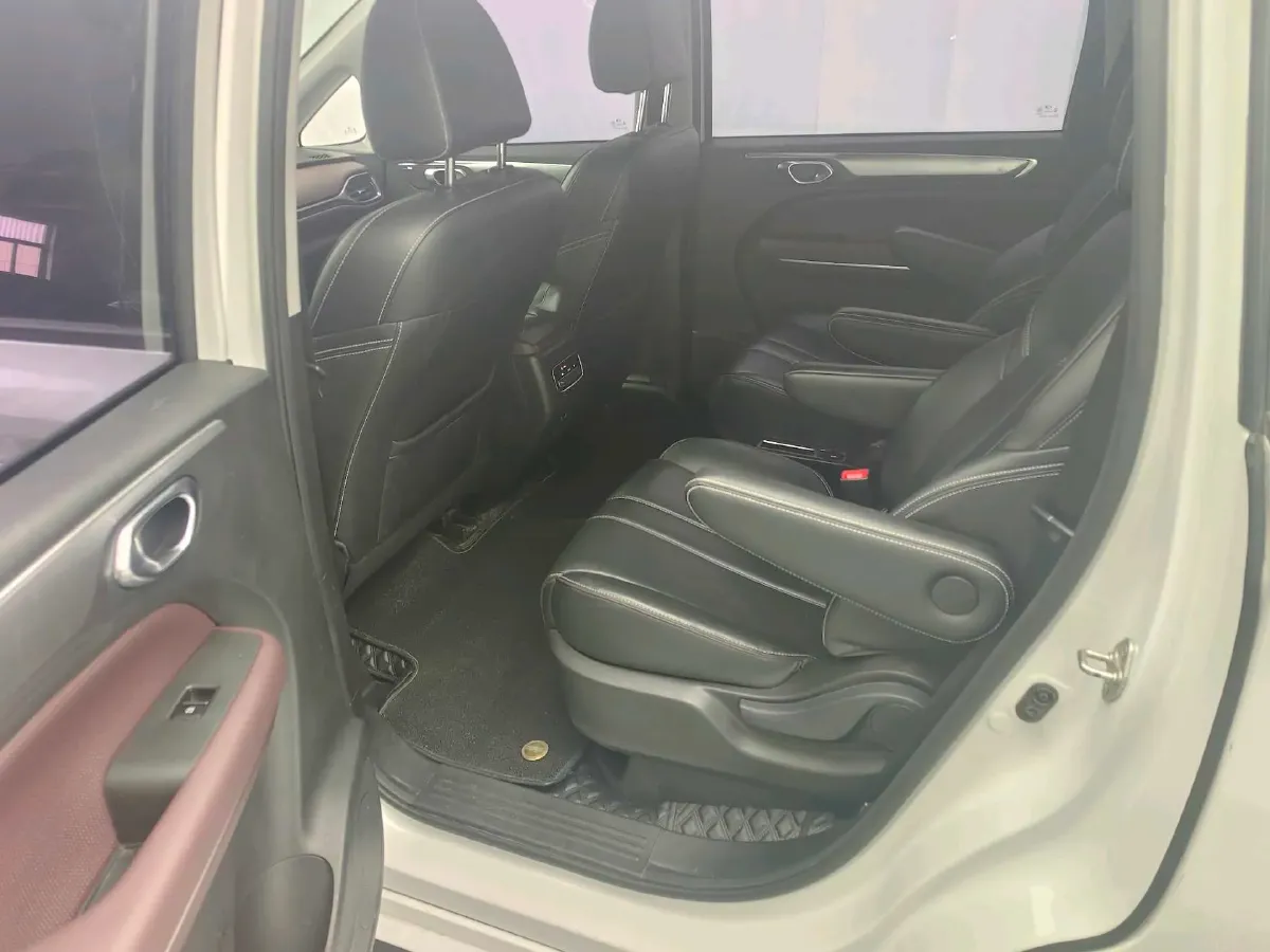 2021 GAC Trumpchi M6 1.5T 169HP L4 7DCT,autocango,china used car exporter,china ev exporter,chinese used car exporter,chinese used ev exporter