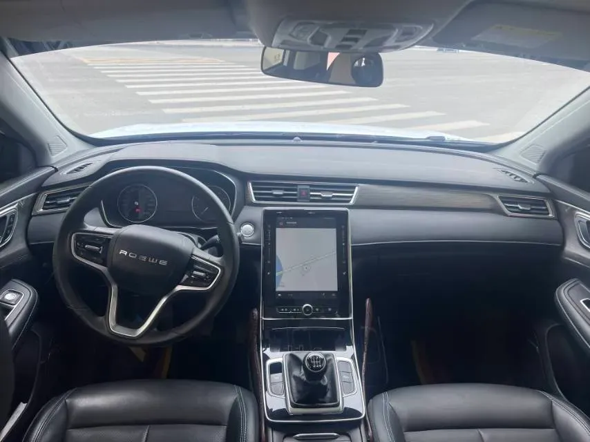 2022 Roewe RX5 1.5T 181HP L4 6MT,autocango,china used car exporter,china ev exporter,chinese used car exporter,chinese used ev exporter