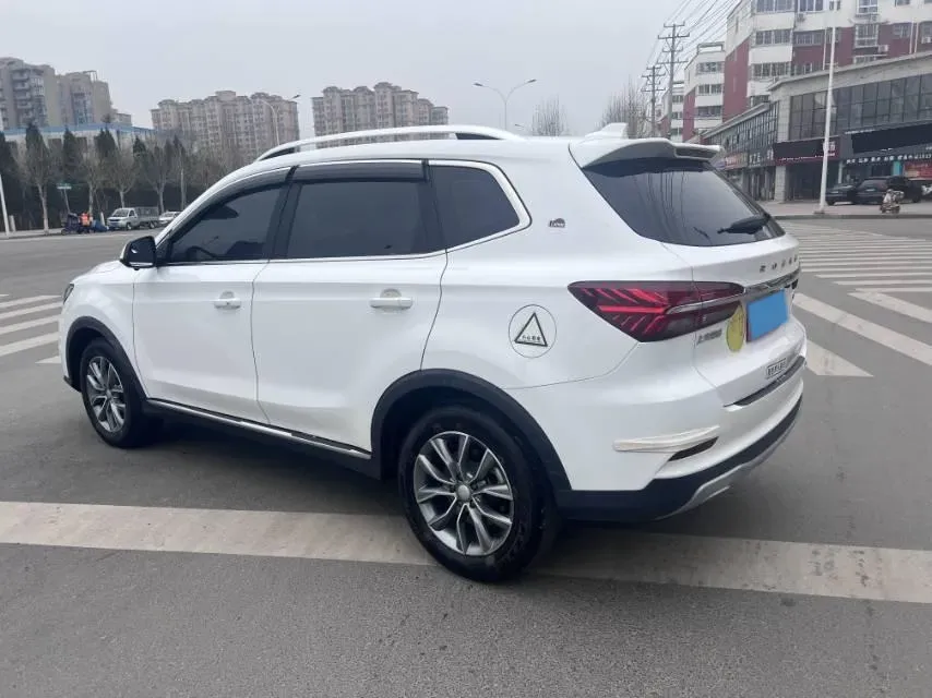 2022 Roewe RX5 1.5T 181HP L4 6MT,autocango,china used car exporter,china ev exporter,chinese used car exporter,chinese used ev exporter