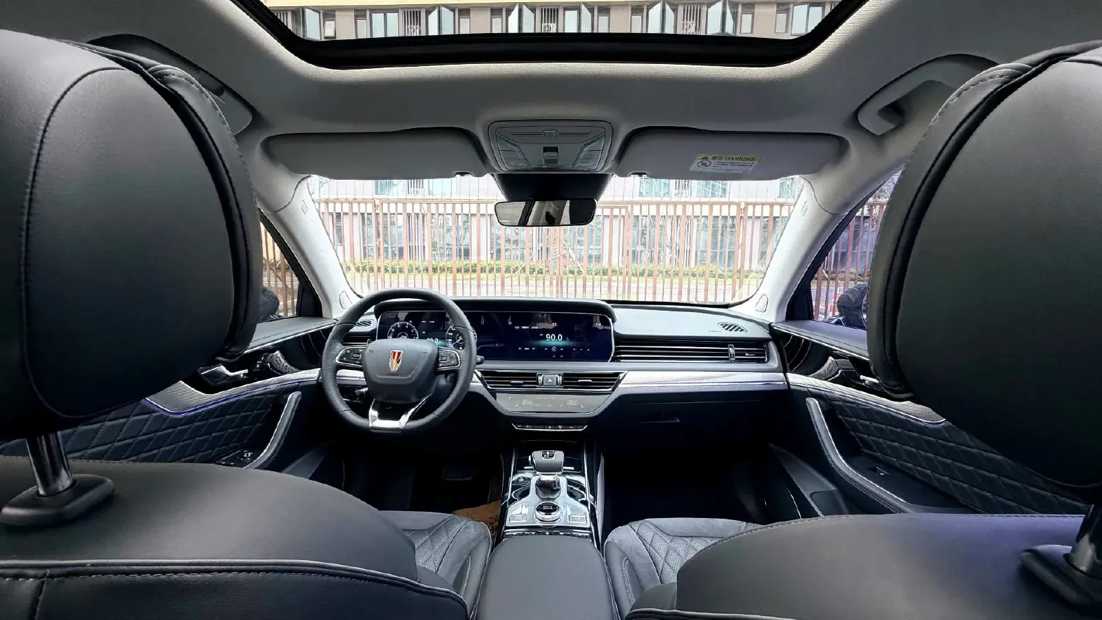 2019 HongQi HS5 2.0T 224HP L4 6AT,autocango,china used car exporter,china ev exporter,chinese used car exporter,chinese used ev exporter