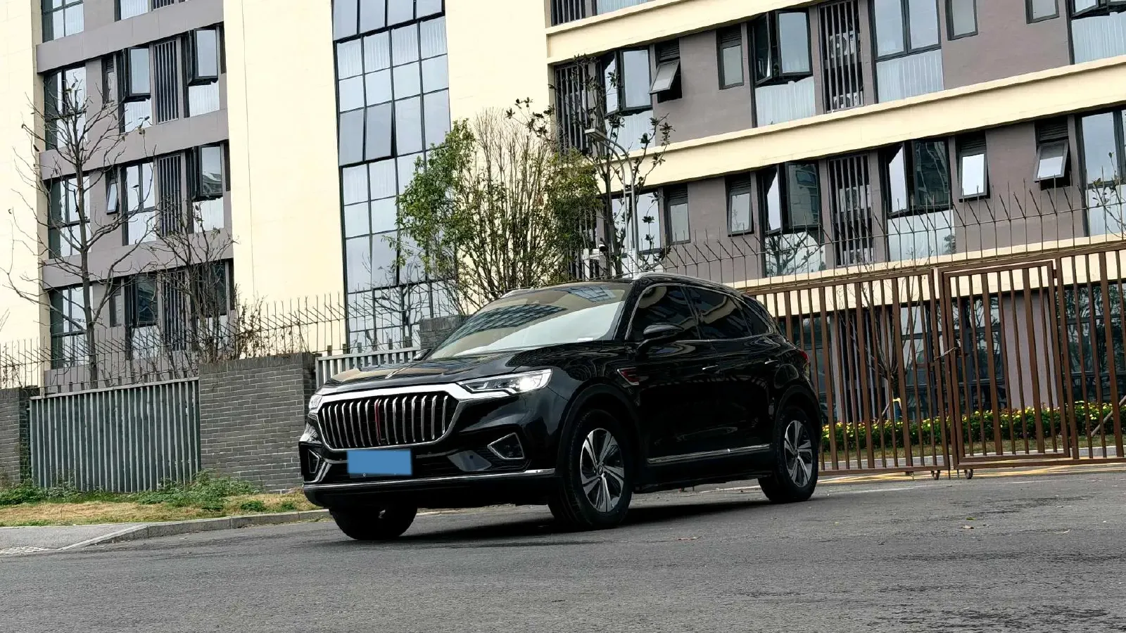 2019 HongQi HS5 2.0T 224HP L4 6AT,autocango,china used car exporter,china ev exporter,chinese used car exporter,chinese used ev exporter