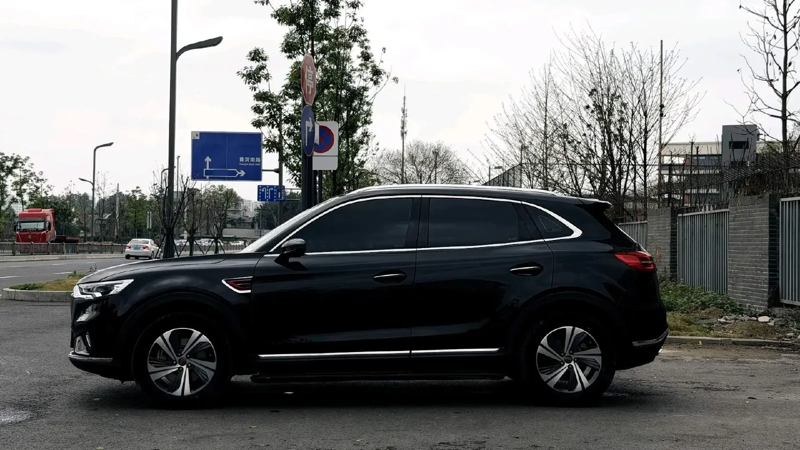 2019 HongQi HS5 2.0T 224HP L4 6AT,autocango,china used car exporter,china ev exporter,chinese used car exporter,chinese used ev exporter