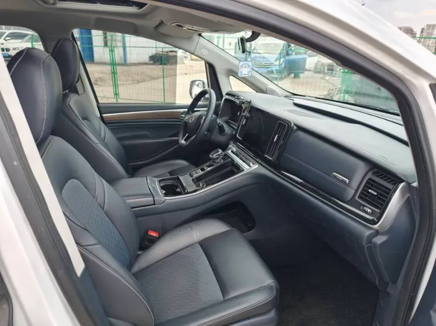 2023 GAC Trumpchi M8 2.0T 252HP L4 8AT,autocango,china used car exporter,china ev exporter,chinese used car exporter,chinese used ev exporter