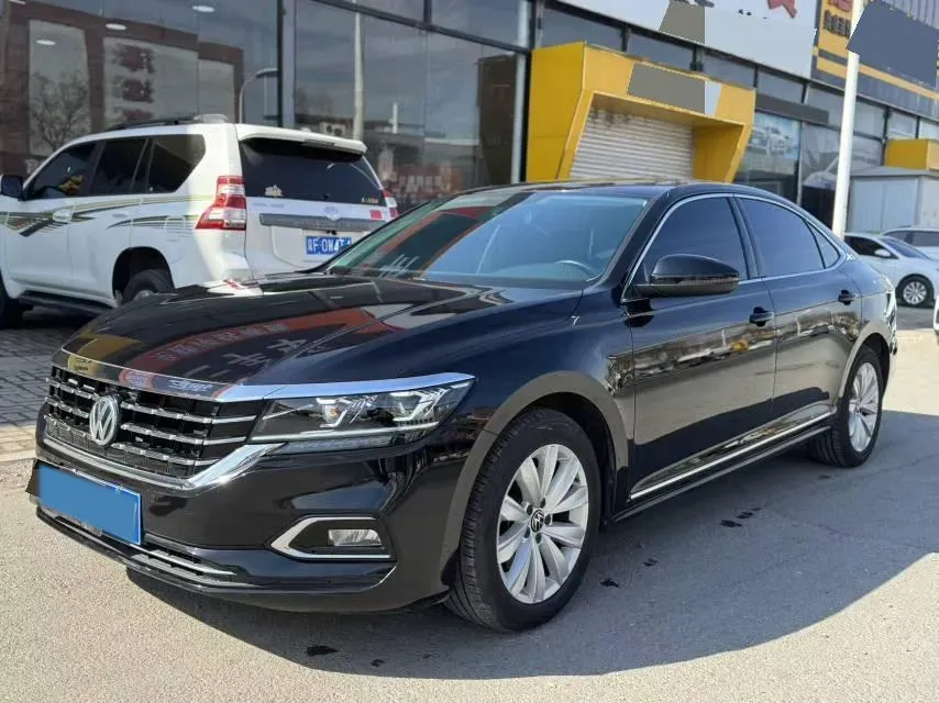 2020 Volkswagen Passat 2.0T 186HP L4 7DCT,autocango,china used car exporter,china ev exporter,chinese used car exporter,chinese used ev exporter
