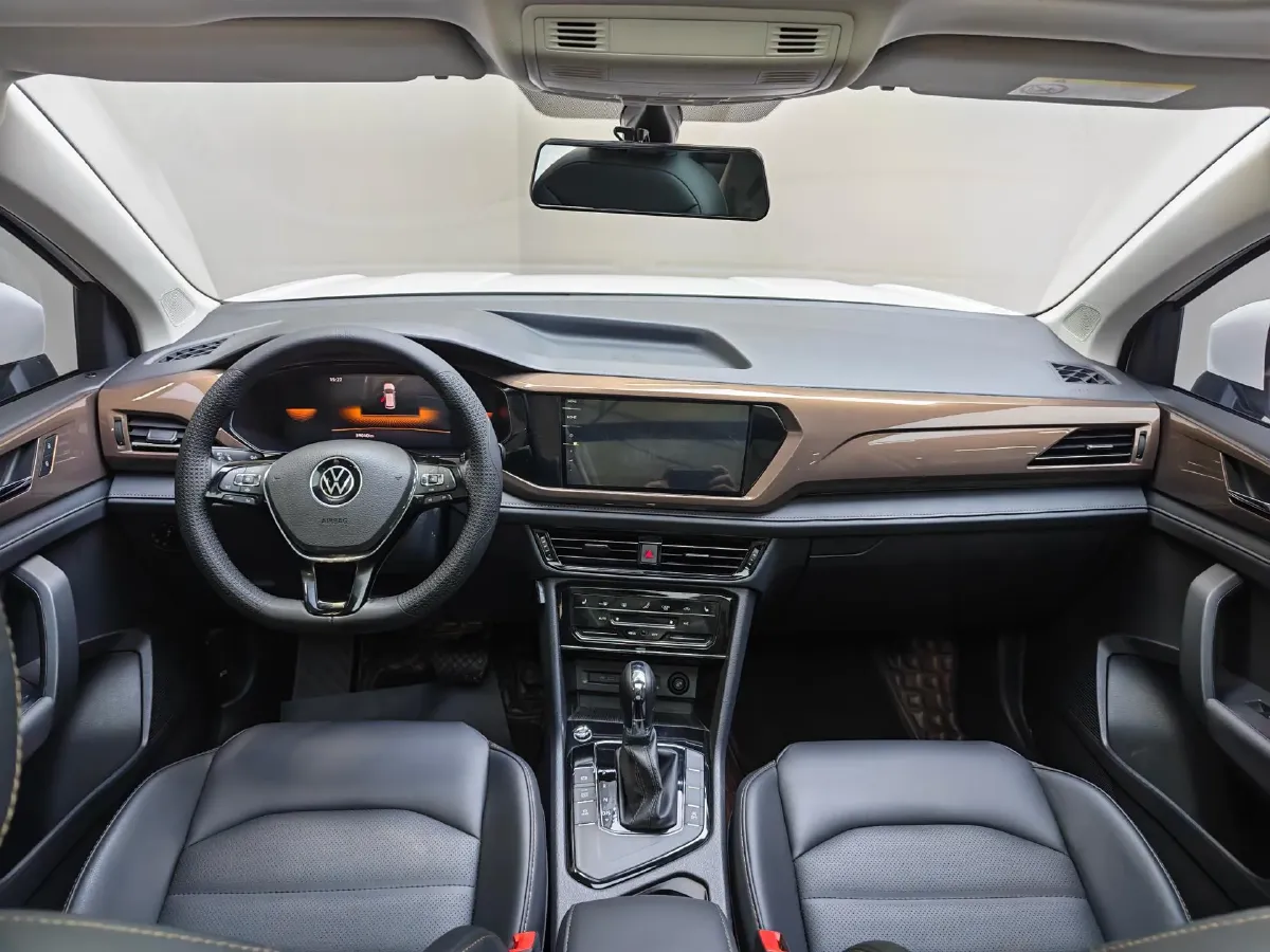 2022 Volkswagen Tharu 1.4T 150HP L4 7DCT,autocango,china used car exporter,china ev exporter,chinese used car exporter,chinese used ev exporter