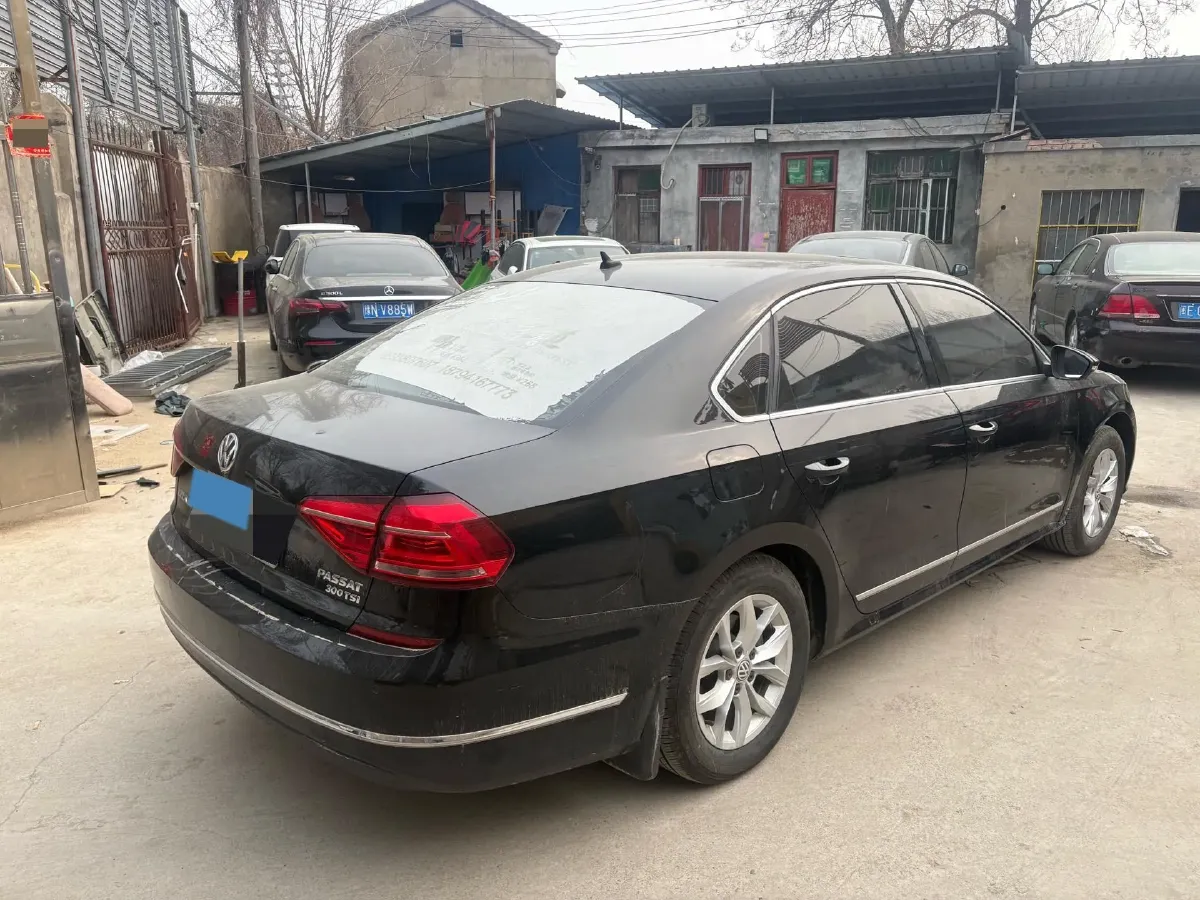 2017 Volkswagen Passat 1.8T 180HP L4 7DCT,autocango,china used car exporter,china ev exporter,chinese used car exporter,chinese used ev exporter