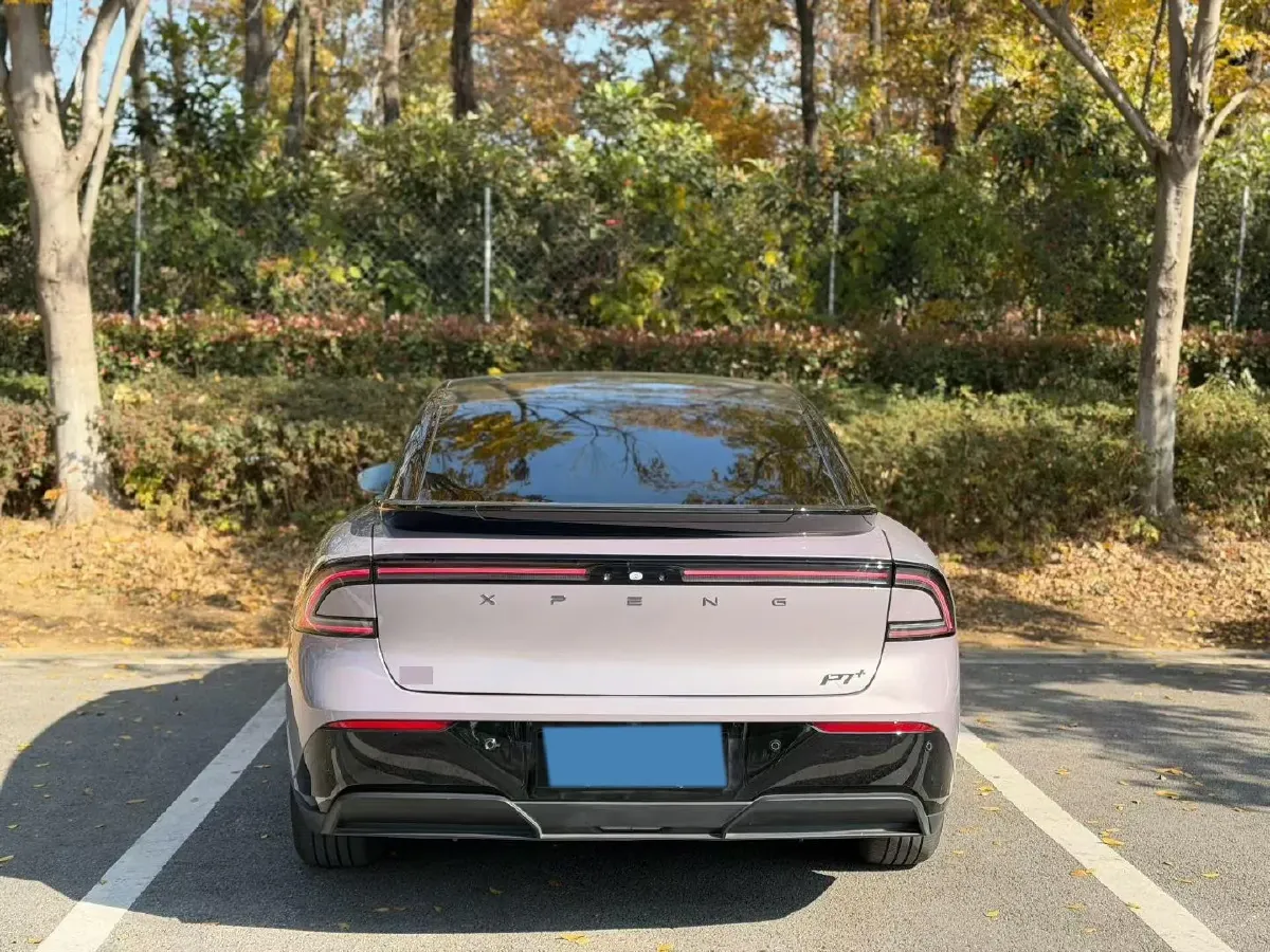 2024 Xpeng P7+ BEV 60.7KWH,autocango,china used car exporter,china ev exporter,chinese used car exporter,chinese used ev exporter