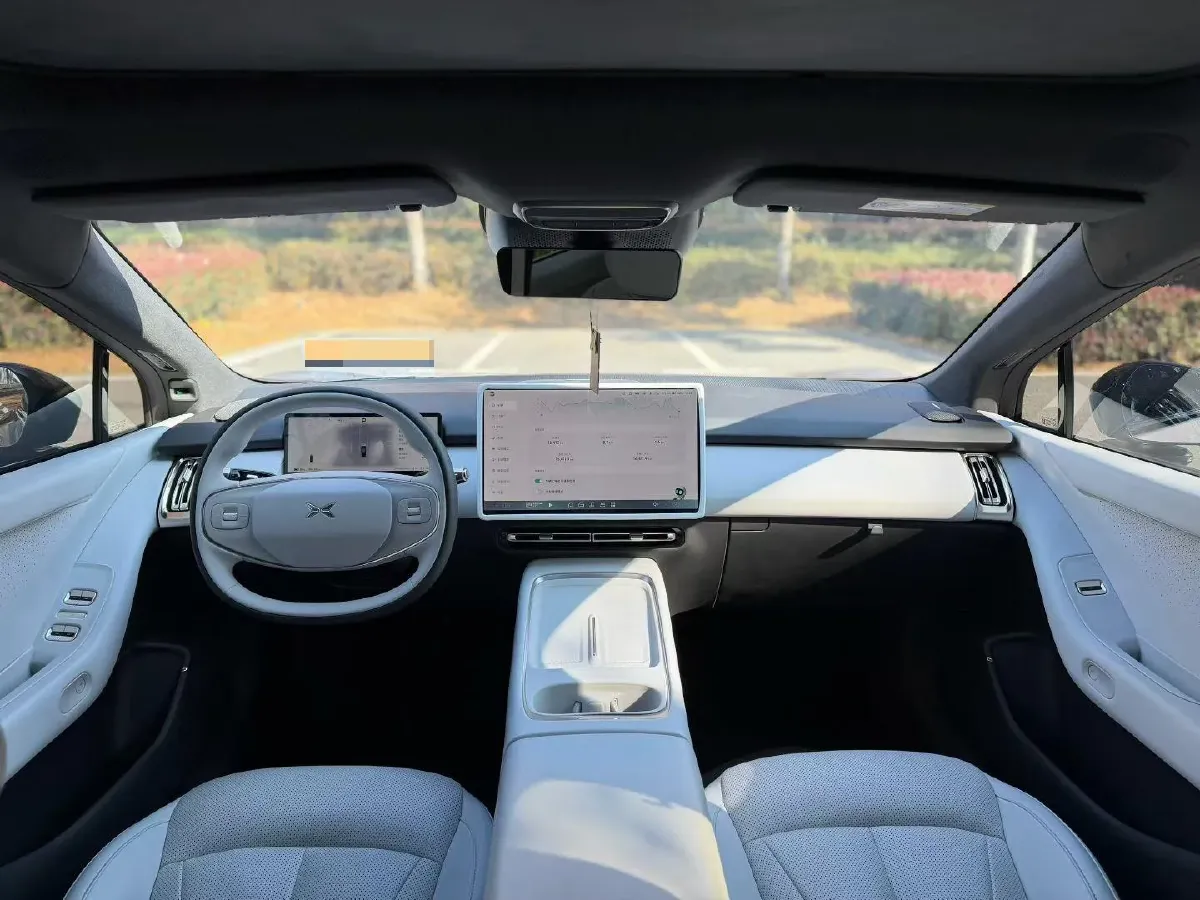 2024 Xpeng P7+ BEV 60.7KWH,autocango,china used car exporter,china ev exporter,chinese used car exporter,chinese used ev exporter