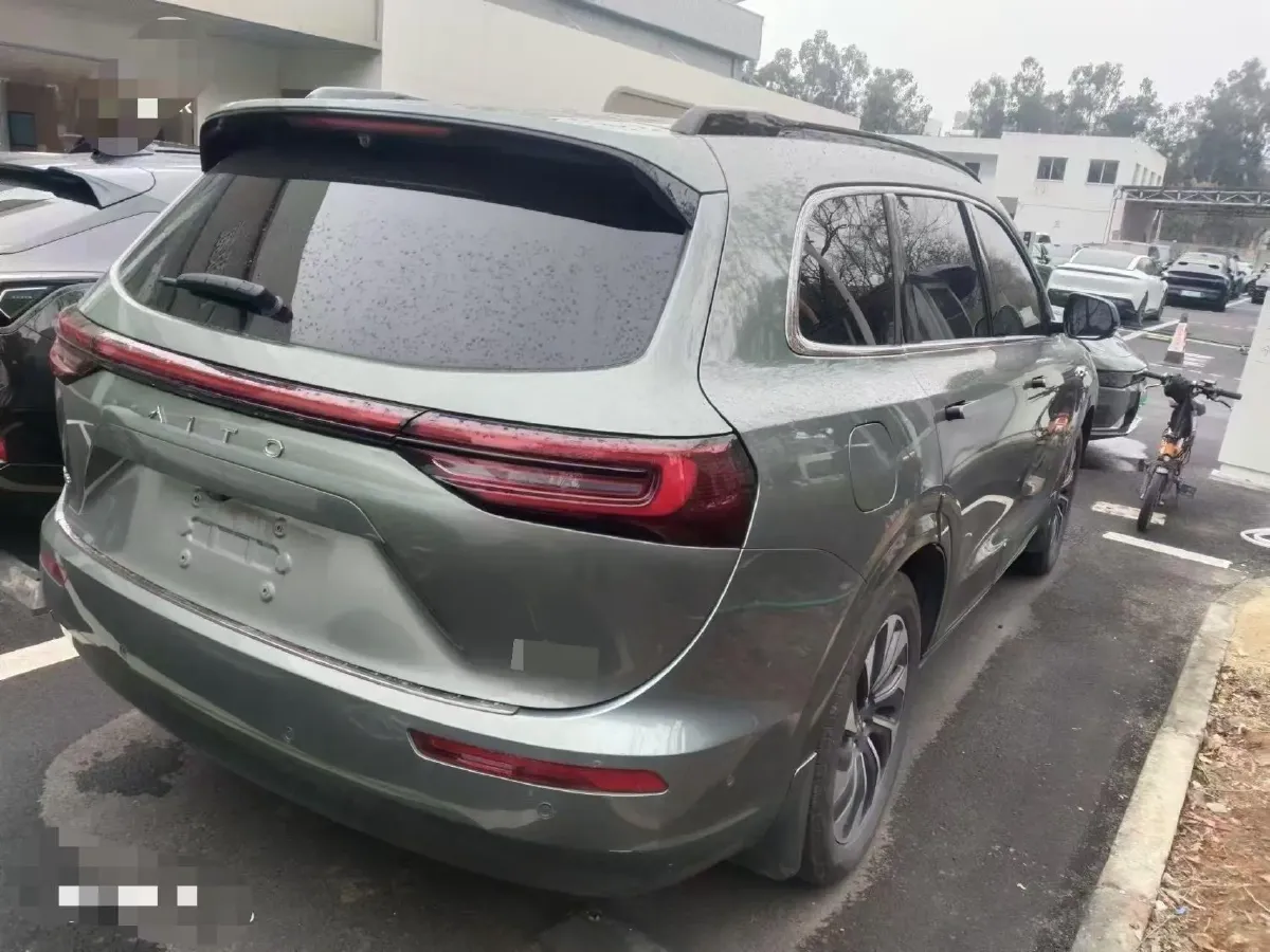 2024 AITO AITO M7 1.5T 152HP L4 REEV 40KWH,autocango,china used car exporter,china ev exporter,chinese used car exporter,chinese used ev exporter