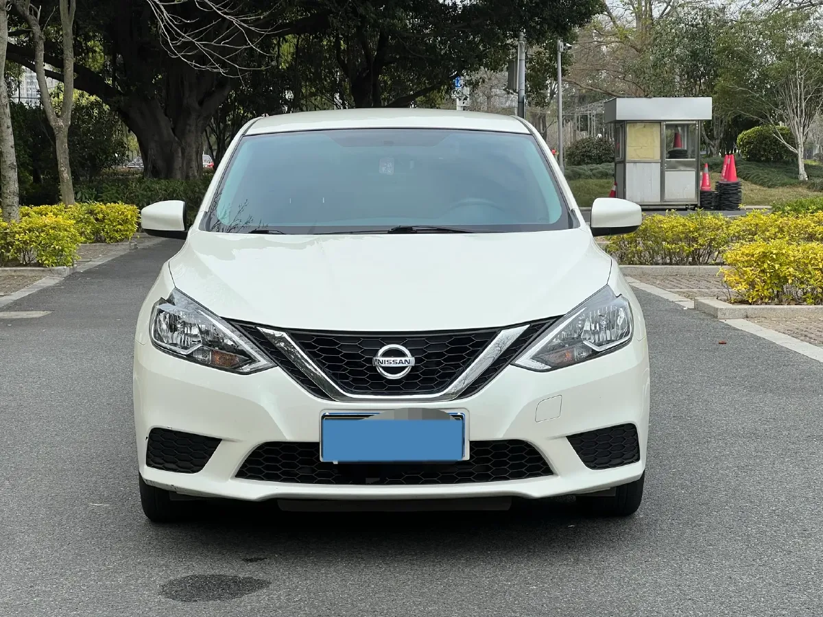 2022 Nissan Sylphy 1.6L 122HP L4 5MT,autocango,china used car exporter,china ev exporter,chinese used car exporter,chinese used ev exporter