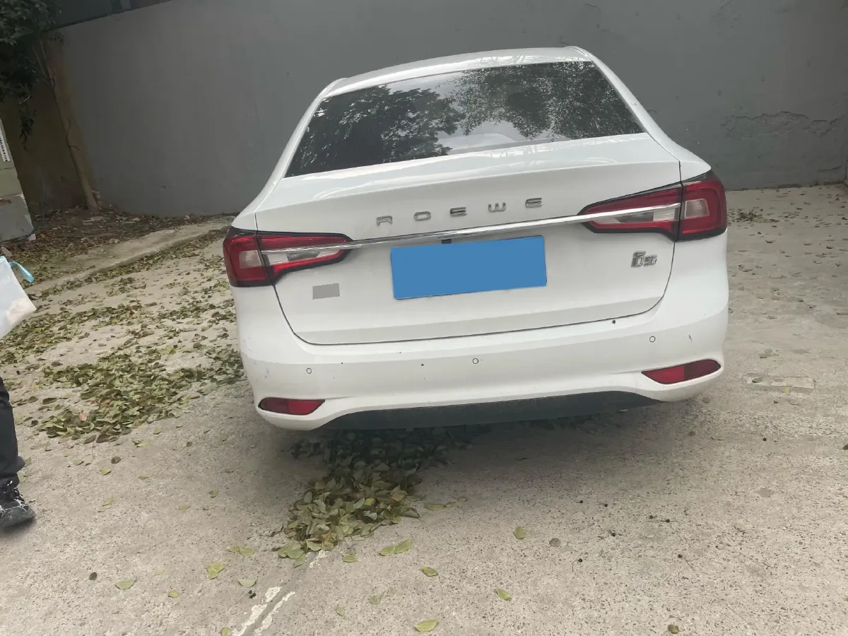 2019 Roewe i5 1.5L 120HP L4 CVT,autocango,china used car exporter,china ev exporter,chinese used car exporter,chinese used ev exporter